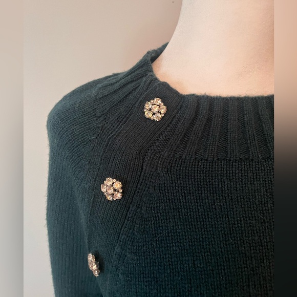J.Crew green sweater with rhinestone buttons xs - Picture 3 of 9